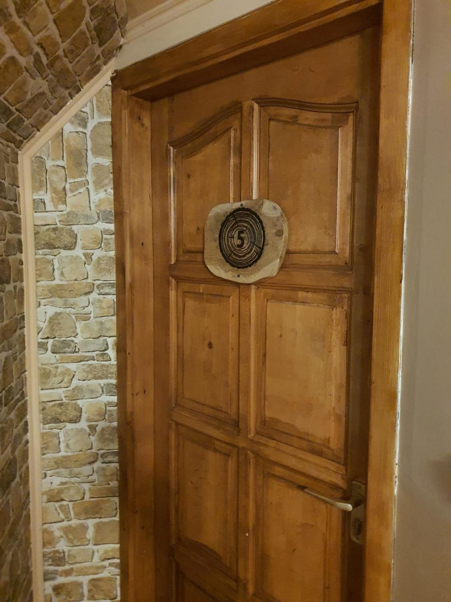 A mi Paradicsomunk Vemend Exteriör bild